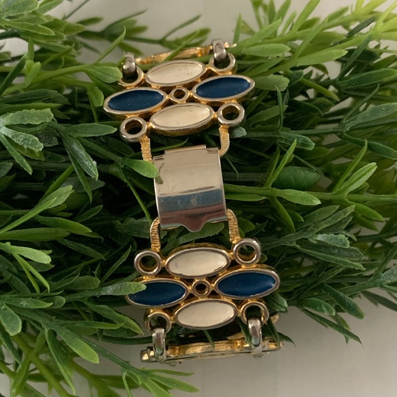 Vintage Women’s Louis 17 Jewels Wristwatch (Working) - Picture 5 of 11